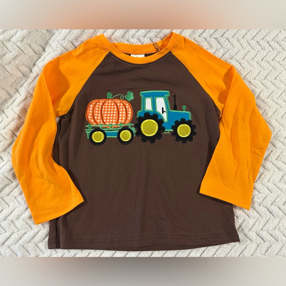 Boys Pumpkin Hayride L/S Tee. New Boutique